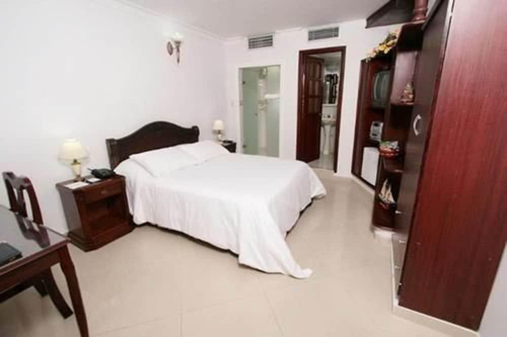Hotel Intersuites بارانكويلا المظهر الخارجي الصورة