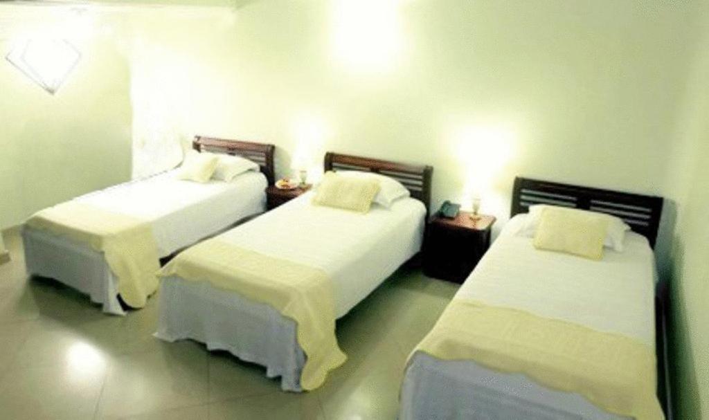 Hotel Intersuites بارانكويلا المظهر الخارجي الصورة