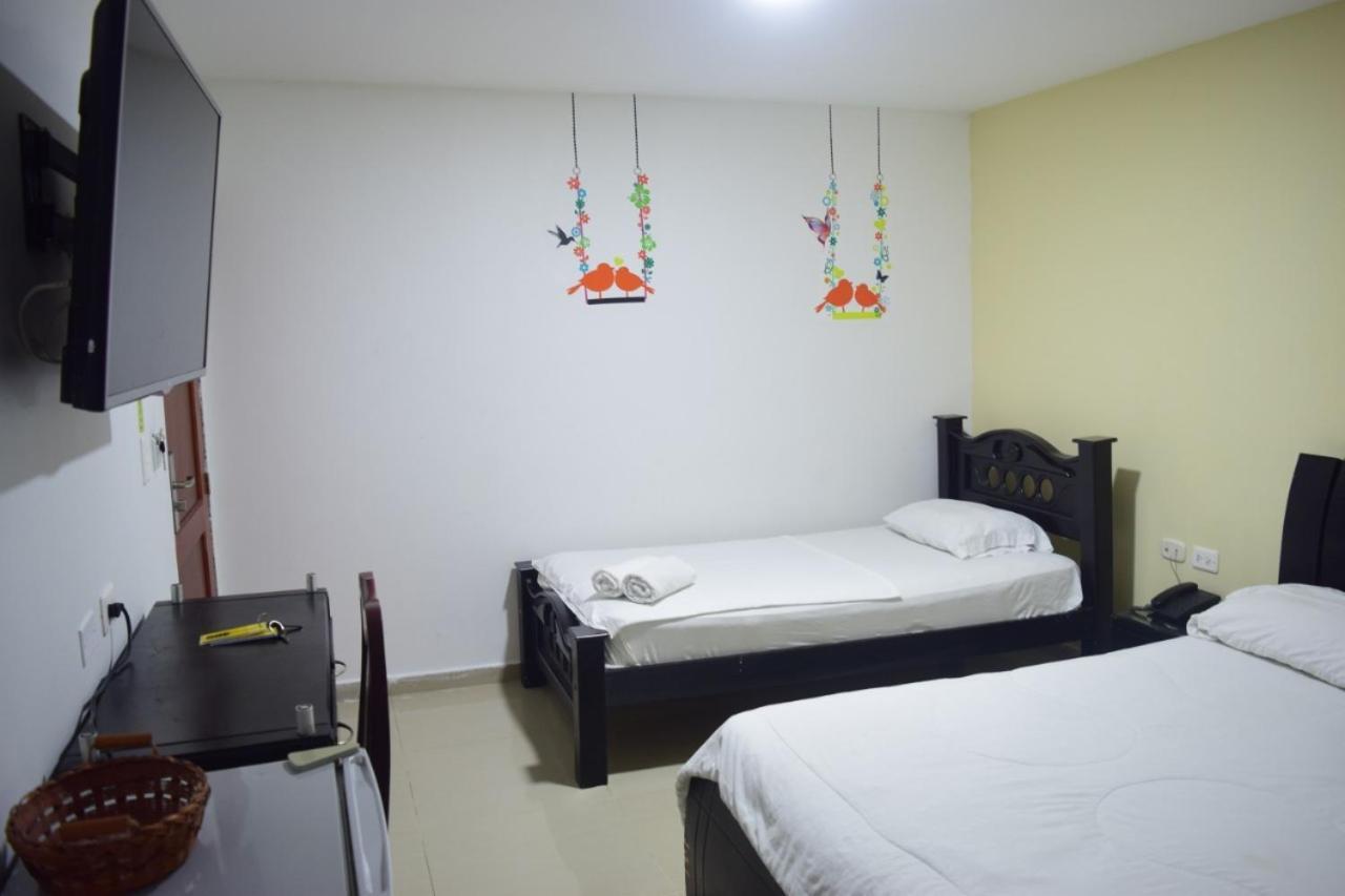 Hotel Intersuites بارانكويلا المظهر الخارجي الصورة