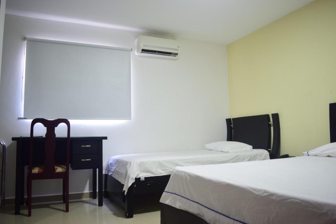 Hotel Intersuites بارانكويلا المظهر الخارجي الصورة